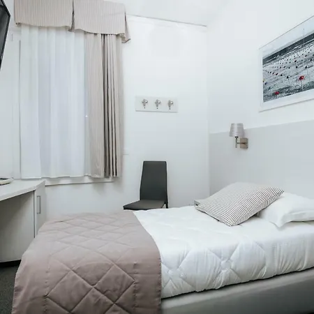 Hotel Luna